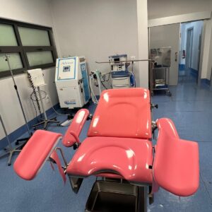 Ergonomic Midwifery Delivery Bed